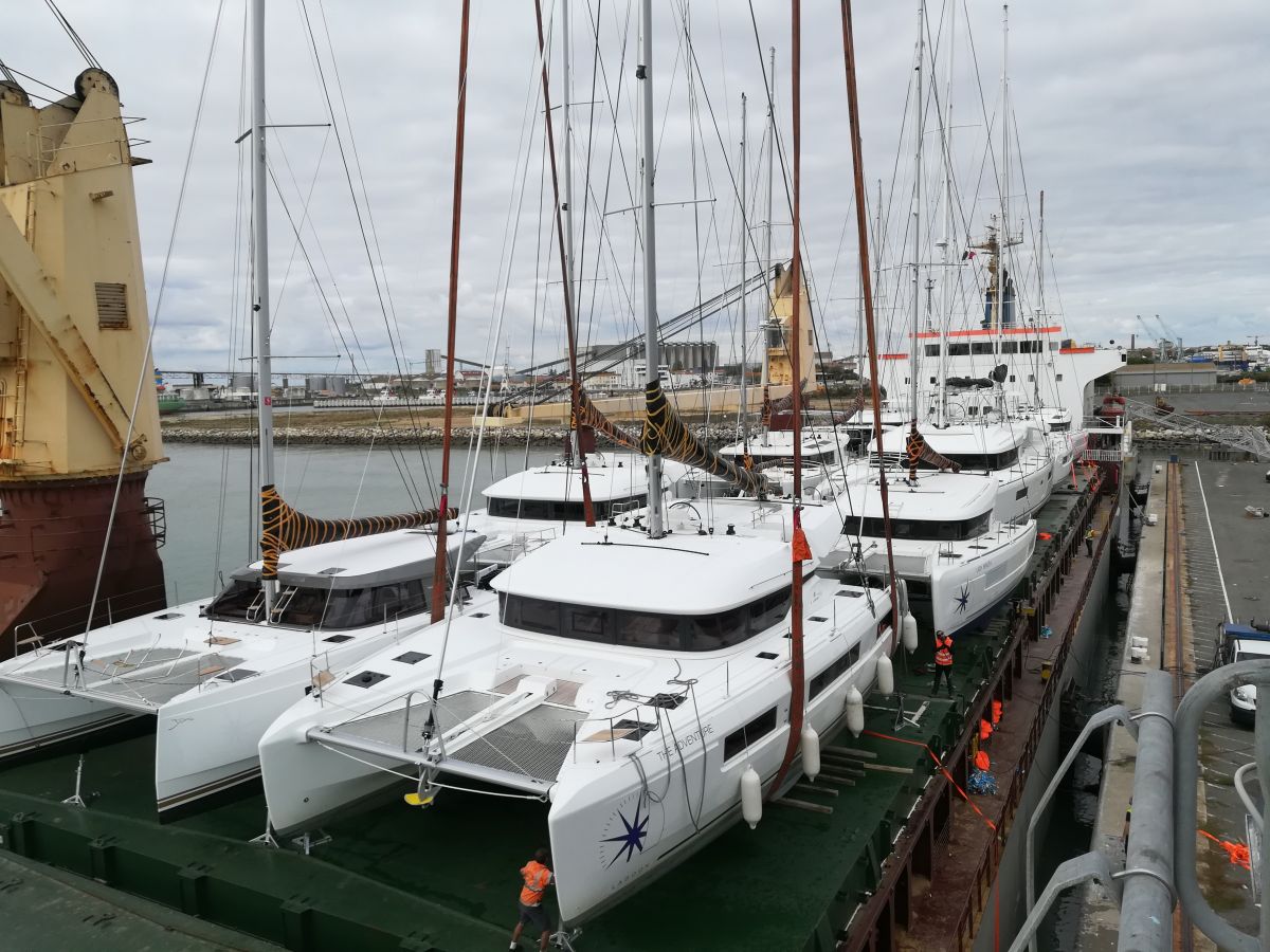 Sailing boats Sailing boats