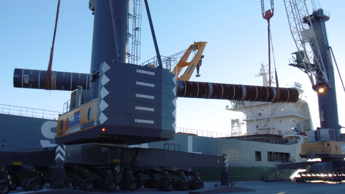 Heavy lift handling in Sète